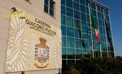 Lucca, maxi sequestro di sigarette elettroniche