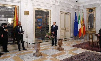 La Regione dedica Sala degli Specchi all’avvocato Maria Mattarella