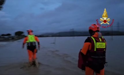 Maltempo in Toscana, esondazioni e trenta opersone soccorse