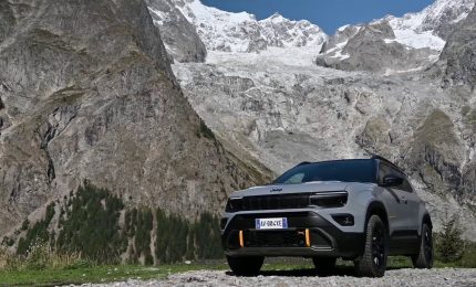 4xe e The North Face Edition, nuove sfide per la Jeep Avenger