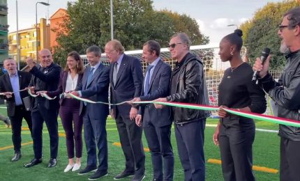 Nuovo campo di calcio per i giovani del quartiere milanese di Baggio