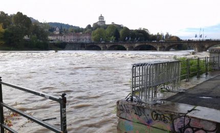 A Torino il Po torna negli argini ma rimane sotto osservazione