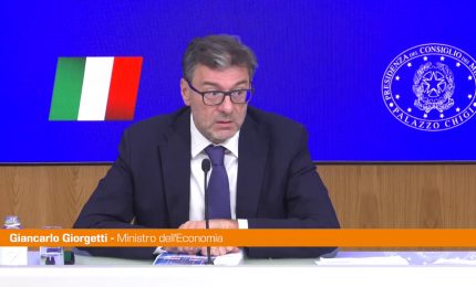 Manovra, Giorgetti "Sacrificio da banche e assicurazioni"