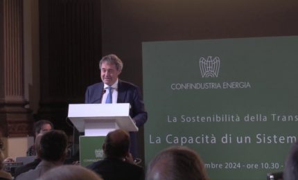 Investimenti per 230 miliardi per la transizione energetica in Italia