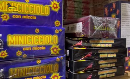 Bologna, sequestrati 100mila fuochi d'artificio illegali