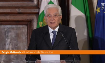 Mattarella "Tenuta istituzioni è unico argine a usurpatori sovranità"