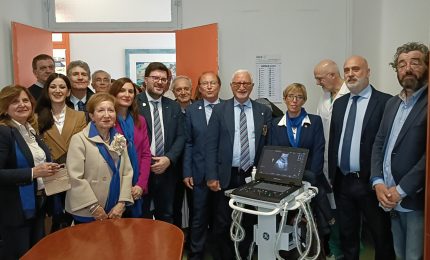 Siracusa, Rotary dona ecografo portatile a reparto Nefrologia e Dialisi dell’Ospedale Umberto I
